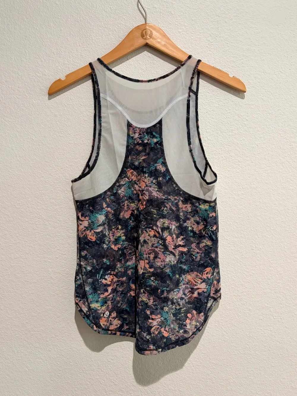 Lululemon Sculpt Tank Dappled Daze Multi SZ 2 or 4